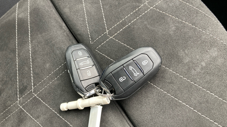 Vauxhall Grandland 1.2 Turbo Ultimate 5dr Petrol Hatchback